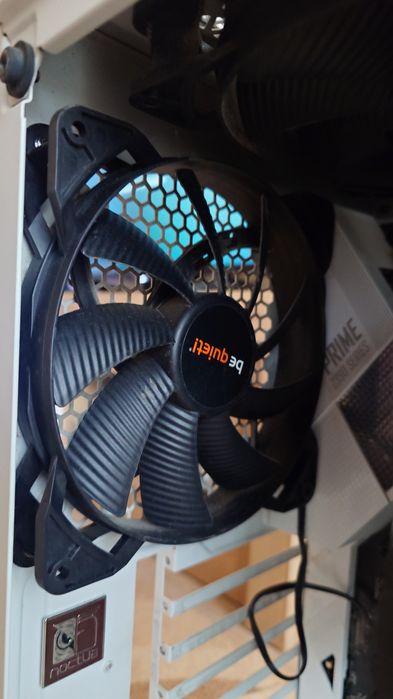 Комплект части за настолен компютър