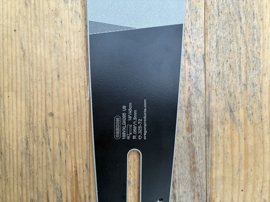 Sina profesionala Oregon cu lant Stihl noua.