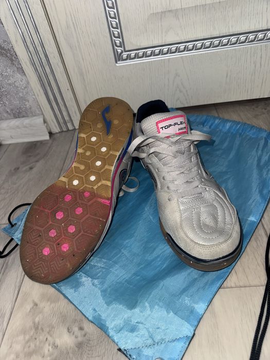 Продам футзалку Joma top flex rebound