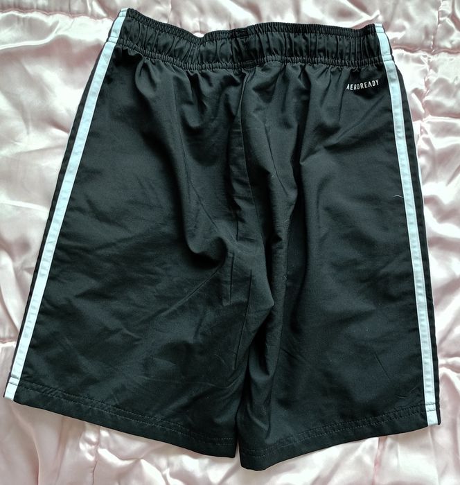 Къс панталон Adidas