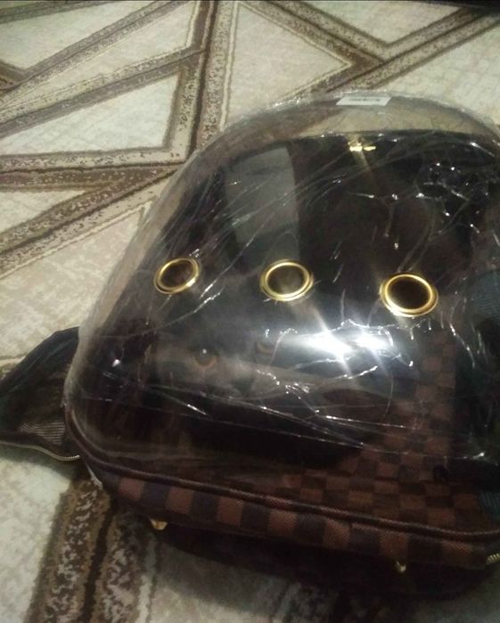 Рюкзак-переноска для кошек и маленьких собак