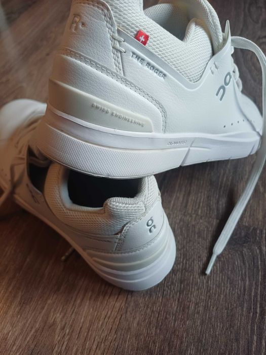 Дамски маратонки On The Roger