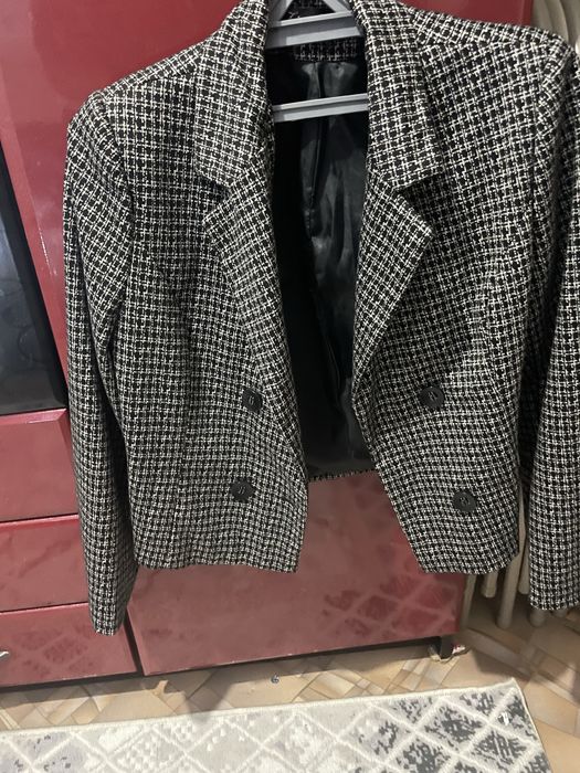 Пиджак короткий