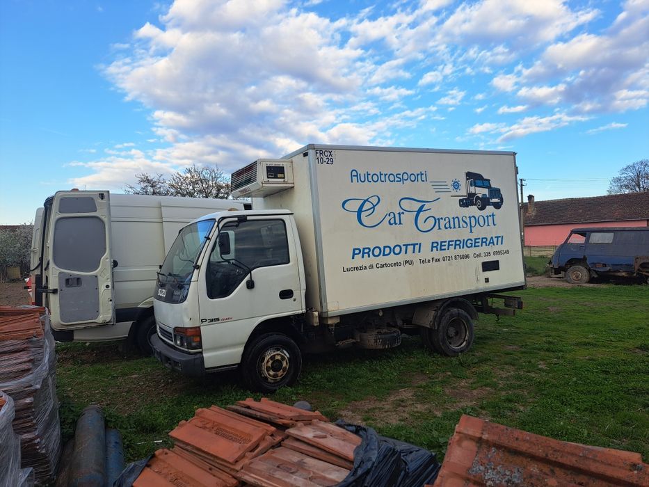 Isuzu vand sau dezmembrez