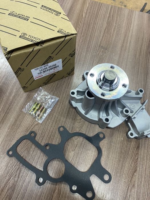 Помпа на Toyota Lexus