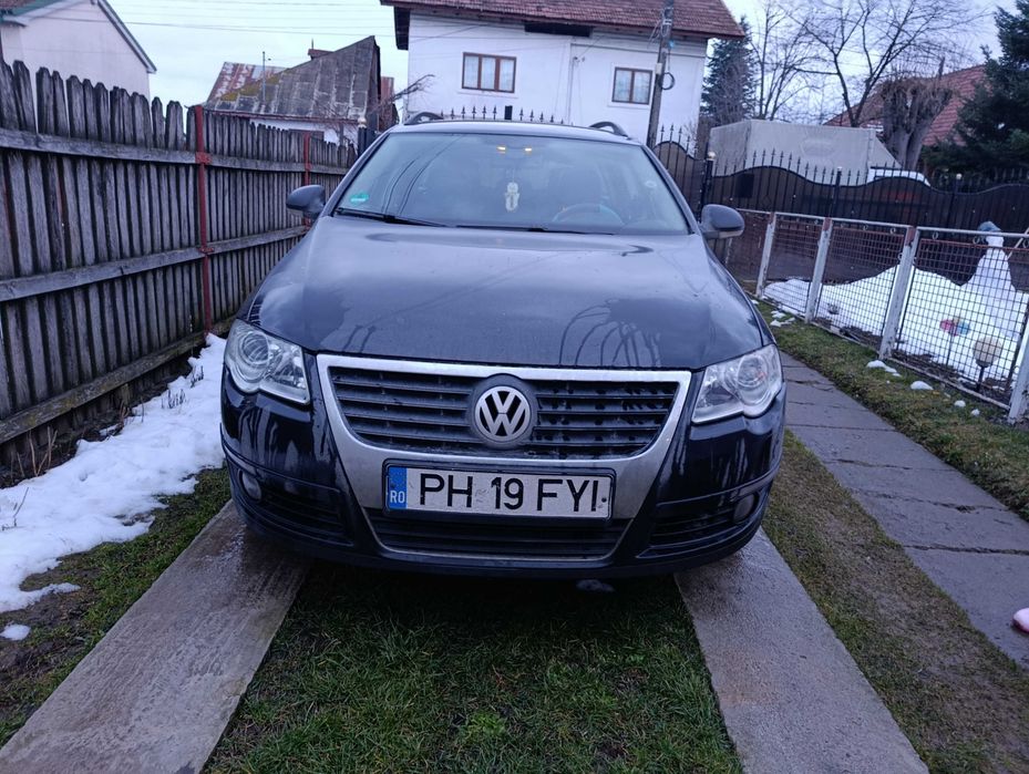 Vând Volkswagen passat