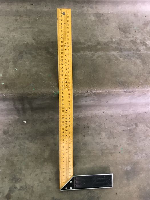 Линейка строительная 50 см