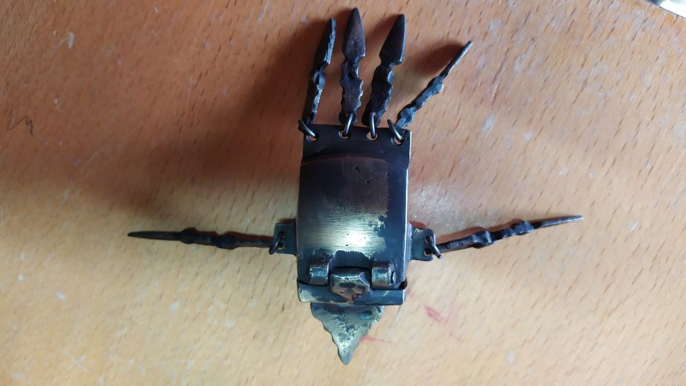 Паласка, мастилница, фишеклък, кутийка за евзи