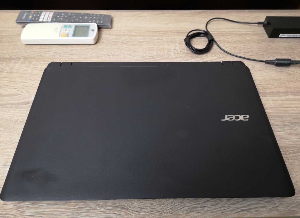Лаптоп Acer Aspire ES1-532G