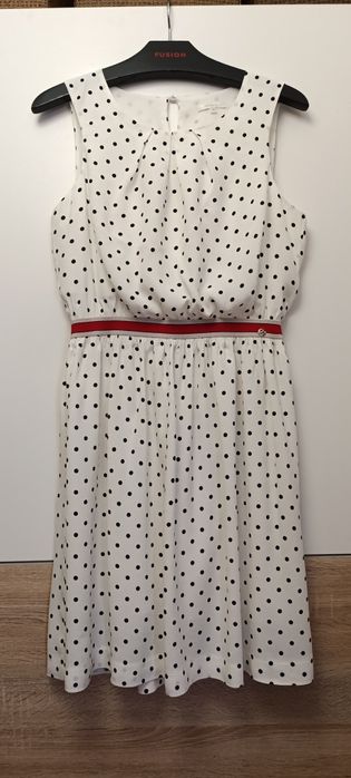 Pinko,Twinset, Calvin Klein, Guess, GAUDI