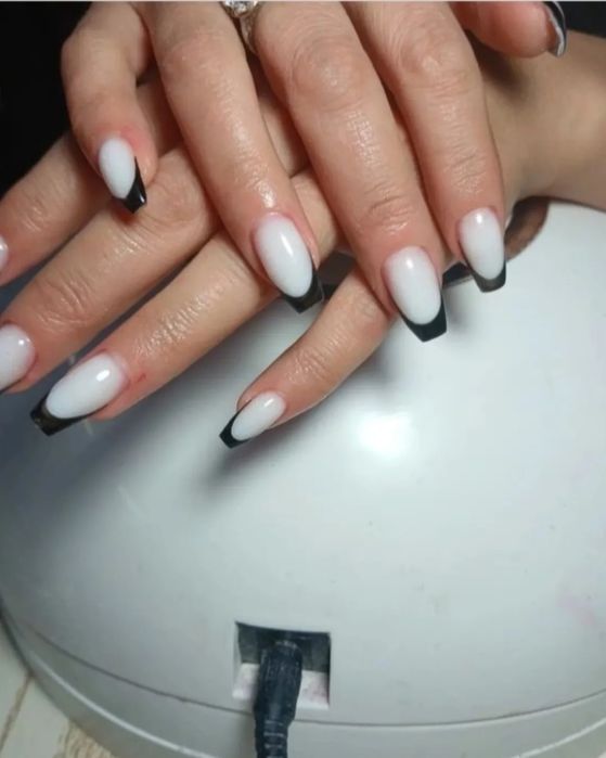 Наращивания ресниц и ногтей