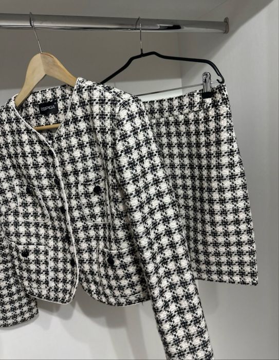 Двойка женская твид