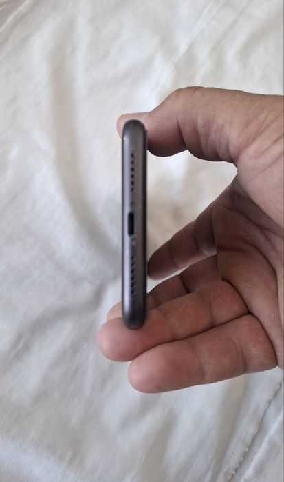 IPhone 11. 128g идеал