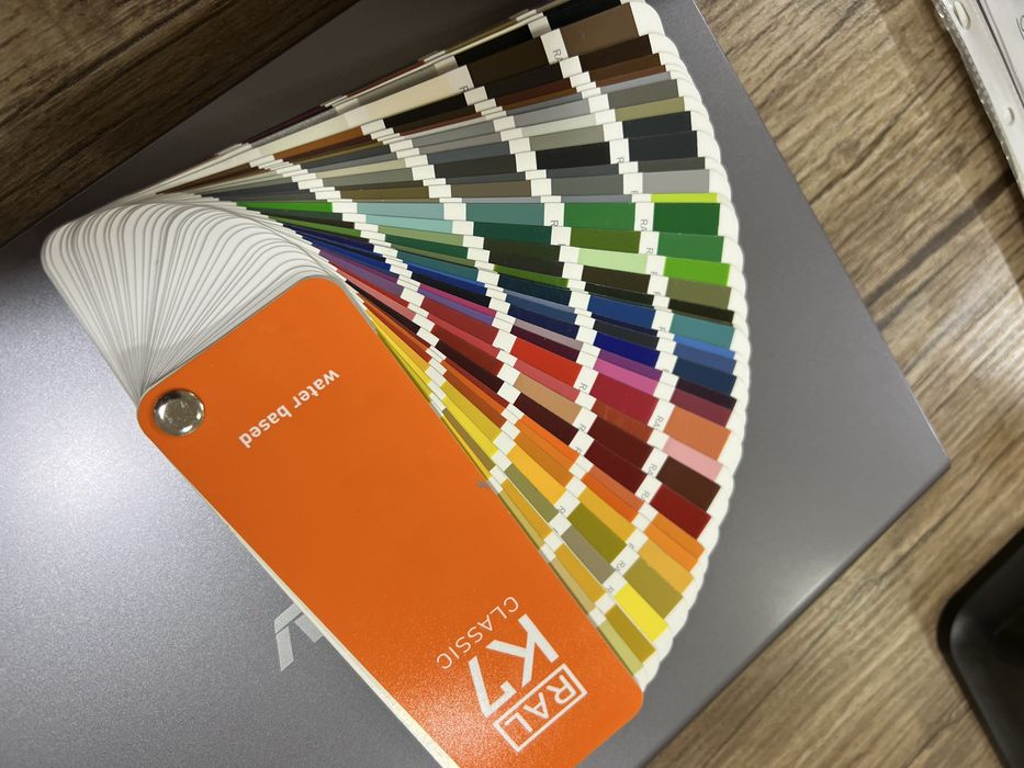 Эпоксидный наливной пол 5.5$