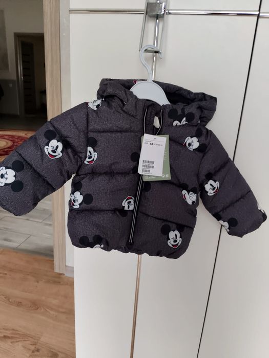 Продам новую детскую куртку для мальчика