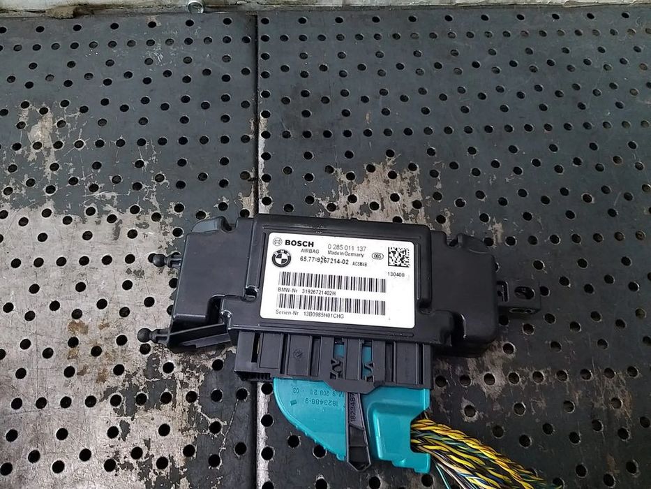 Modul calculator airbag bmw seria 3 f30 6577926721402 0285011137 31926721402