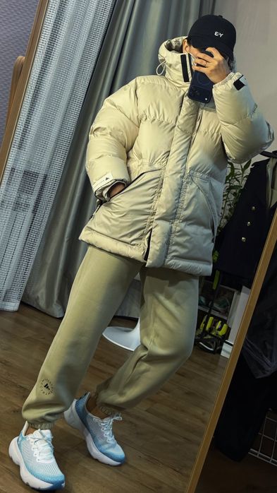 Продам пуховик adidas by stella mccartney