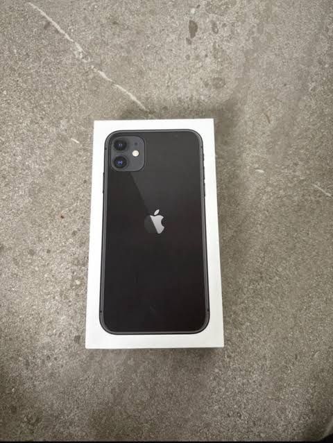 Продам Айфон 11 ,128Gb