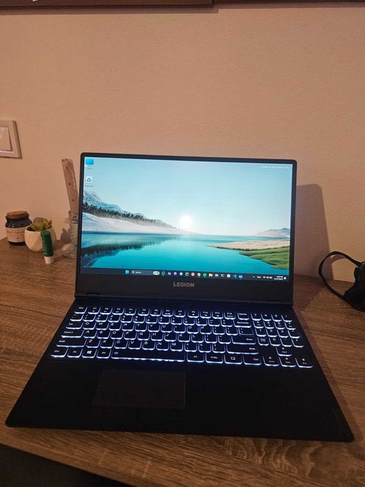 Lenovo Legion Y540 (baterie nou-nouță)