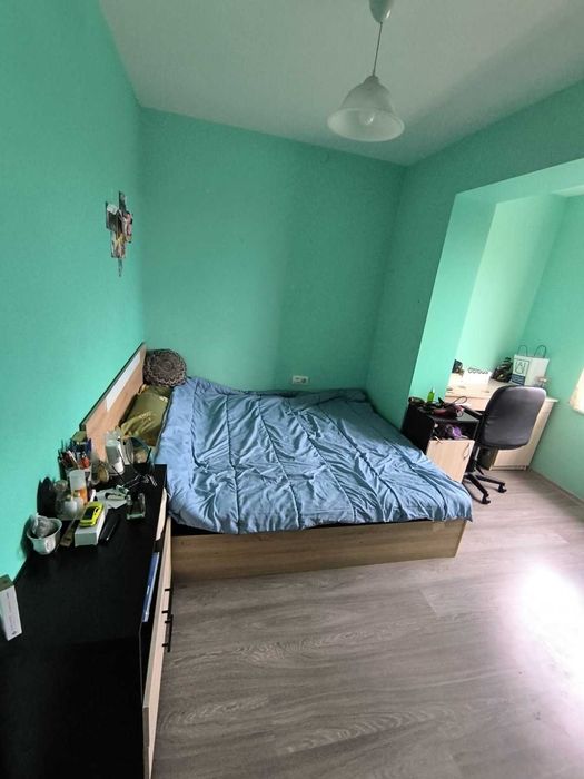 Просторен 4стаен апартамент