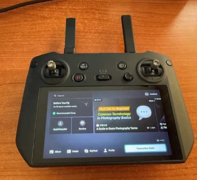 Дистанционно управление DJI Смарт Дрон DJI RC PRO Enterprise протектор