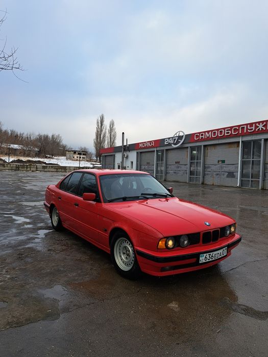 Продам комплект колёс на BMW