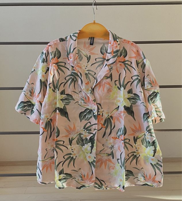 Anunt cu mai multe articole vestimentare! noi