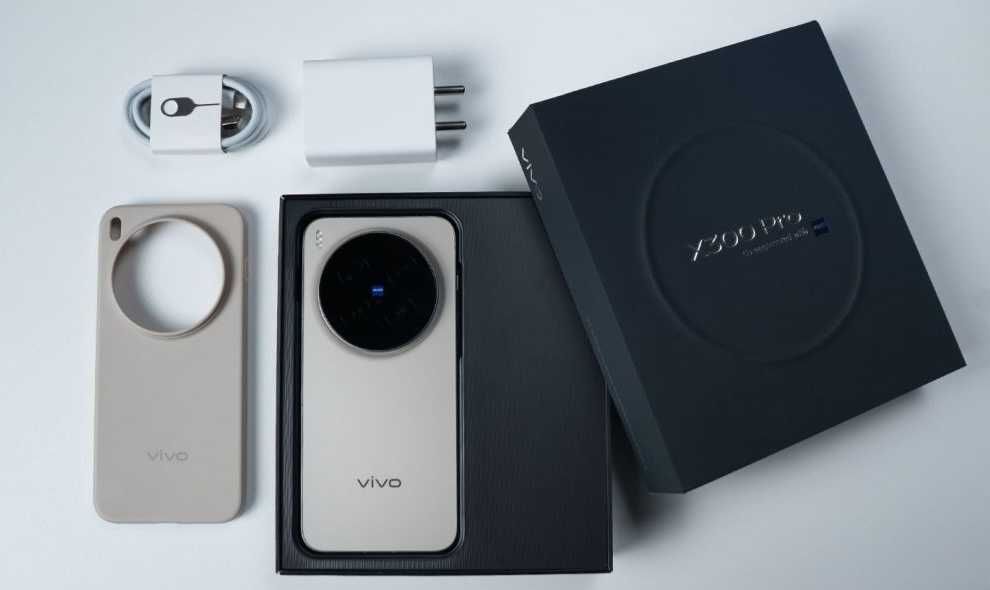 Vivo X300 Pro 5G Dual sim глобален с esim/Android auto/BG меню 6510mAh