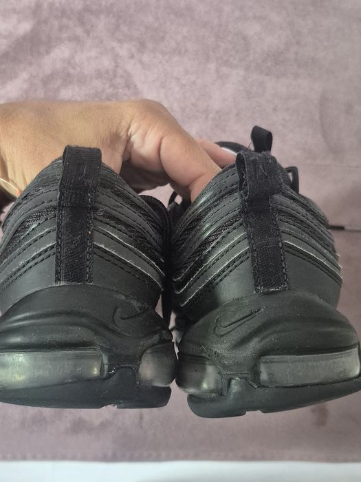 Оригинални маратонки Nike Air Max 97 Triple Black - размер 41