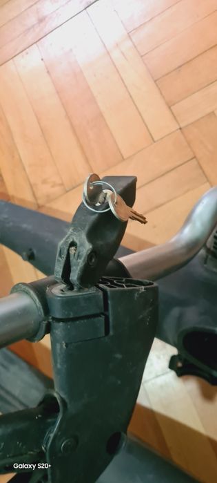 Vind suporți biciclete