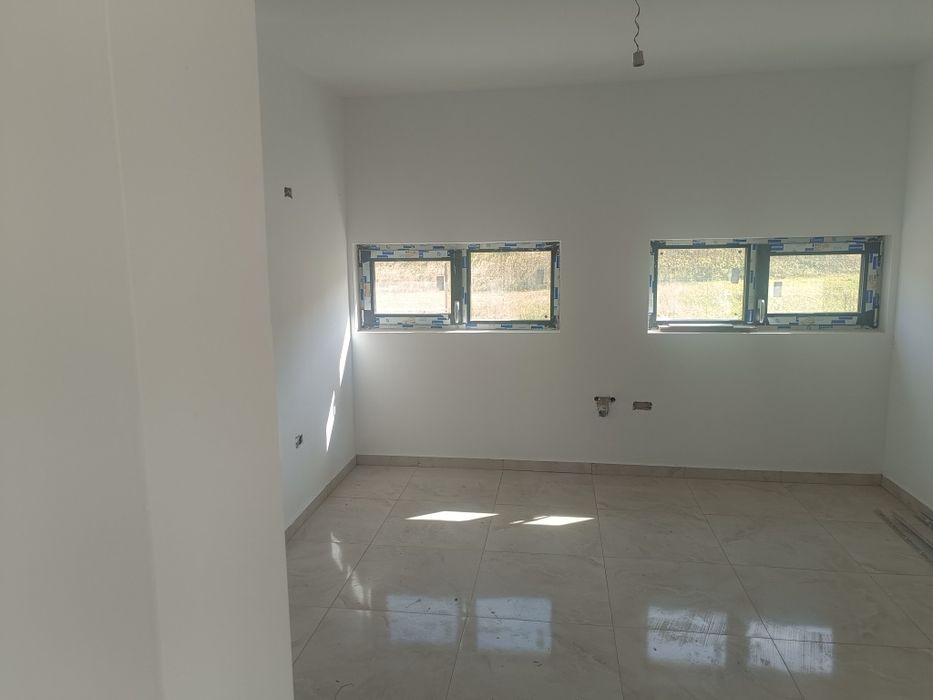 Urgent,vand casă în Catamarasti,Botoșani,zona superbă!