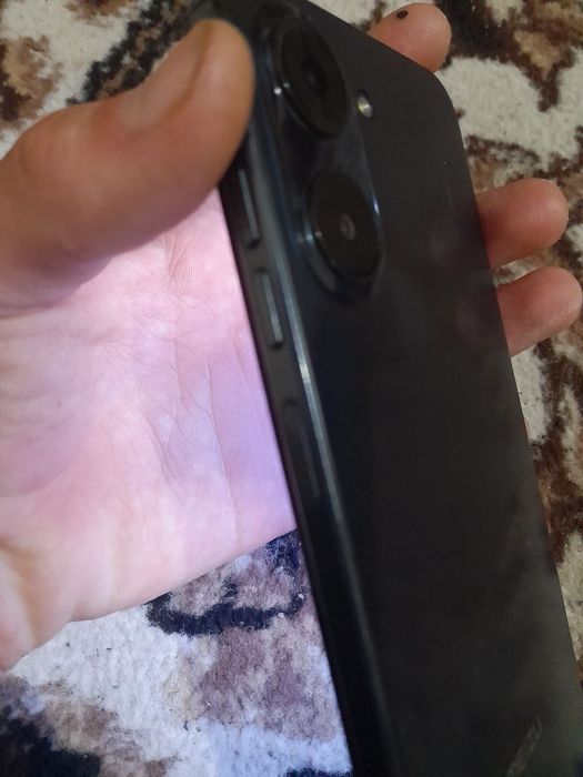 Meizu Mblu 21 4+4\64 Gb bor bitta aybi rasmda