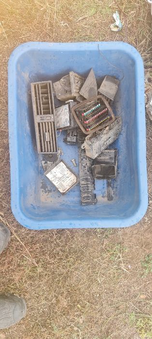 Запчасти мерседес с w202