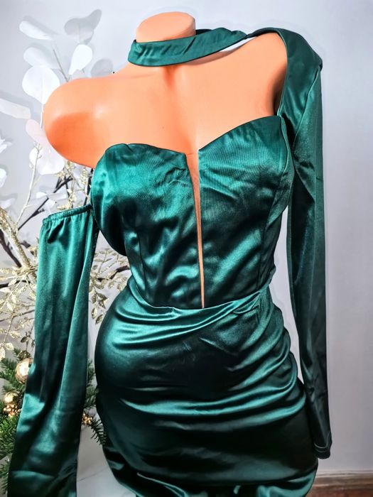 Rochie eleganta mărimea M nouă