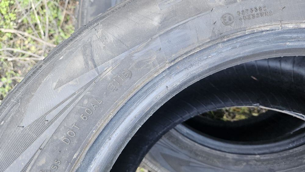 2бр гуми 215 60 16 нокиан