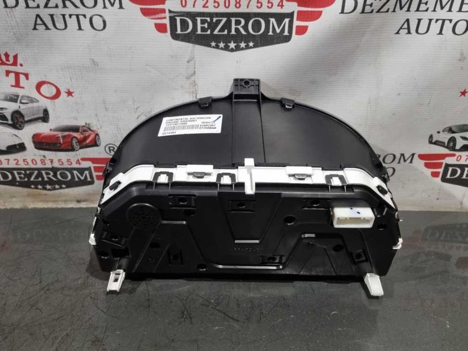 Ceasuri bord (0 KM)  Mitsubishi Eclipse Cross