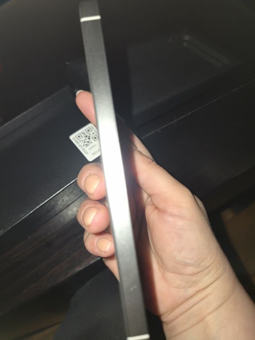 ПРОДАВАМ Samsung S 24