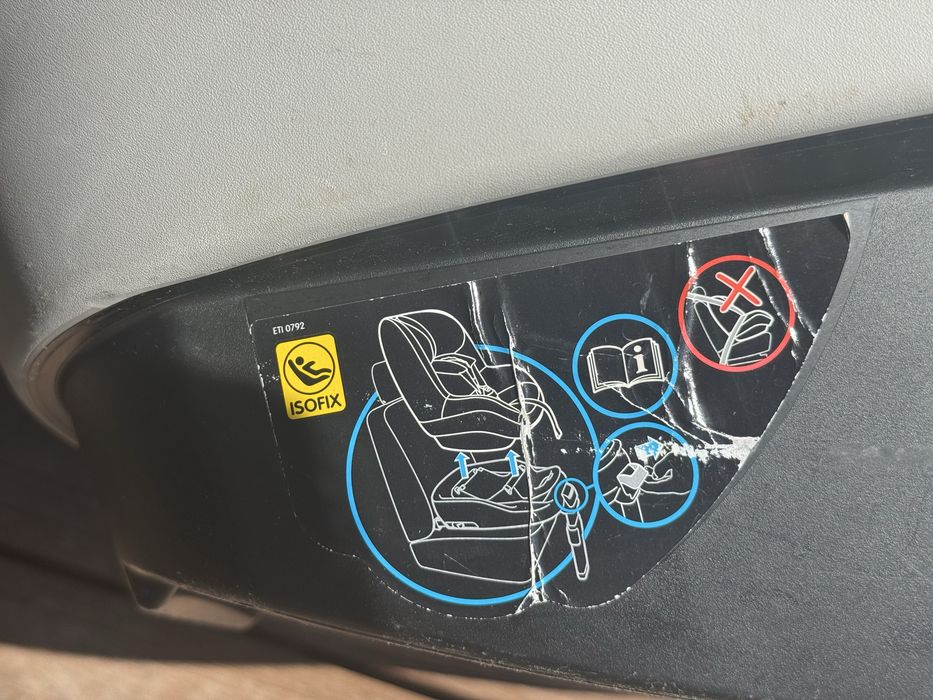 Scaun auto copii MaxiCosi FamilyFix  isofix