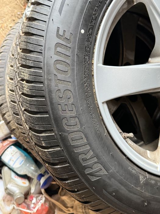 Roti de iarna Volvo XC60 5X108 cu cauciucuri 235/65/17