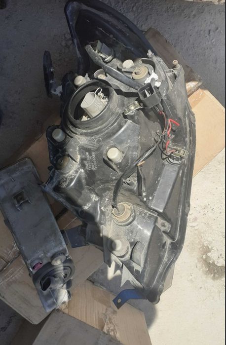 Mitsubishi outlander фары