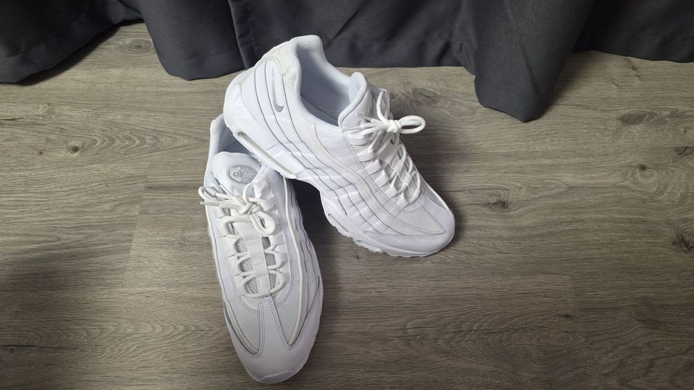 Nike air max 95 essential, nou, in cutie. Nr: 47.5