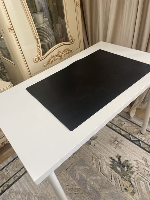 Продам письменный стол и стул