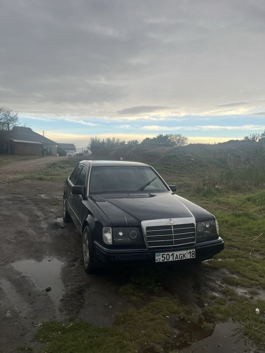 Мерседес 124 2,3