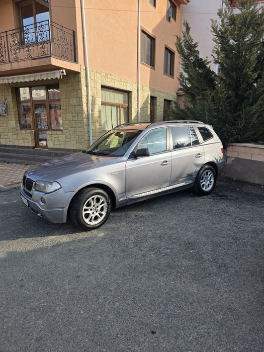 Vând sau schimb bmw x3 2.0 benzina