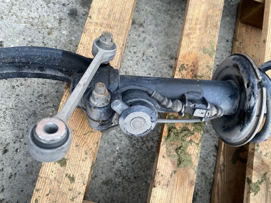 Амортисьори регулеруеми за Audi q5 A5 A4 drive select