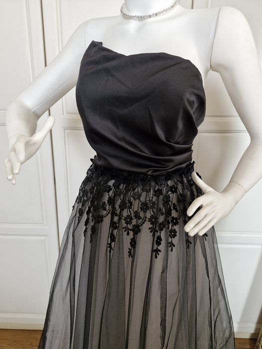 Нова дамска официална дълга рокля бална