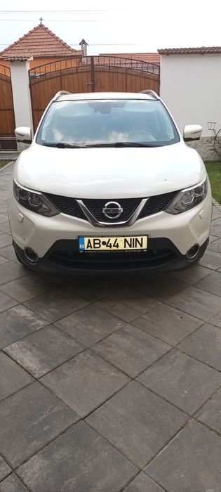 Nissan qashqai j11