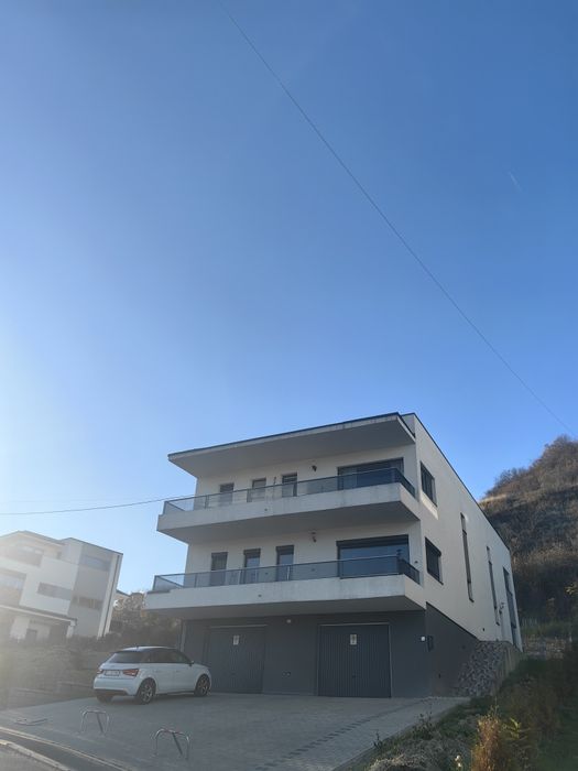 Penthouse de inchiriat strada Uliului