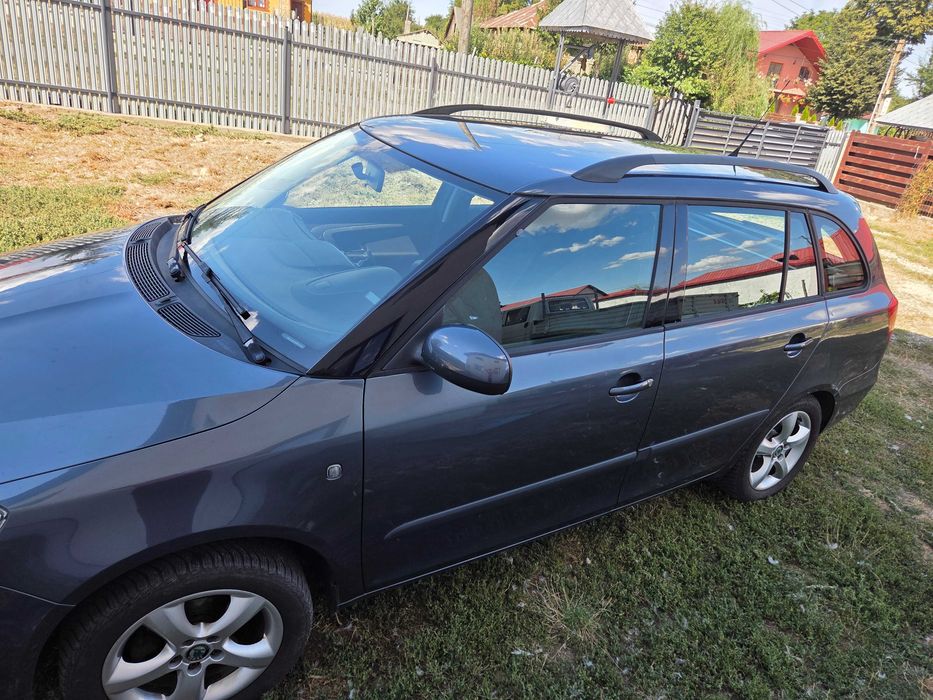 Skoda Fabia 1.6 TDI – Distribuție + pompă apă schimbate – 4 Seasons