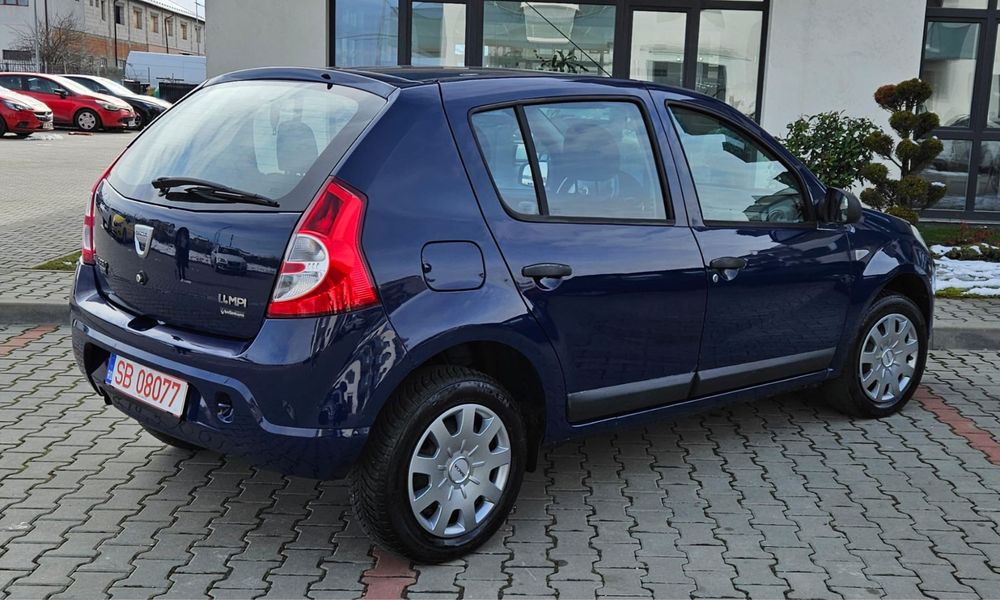 Dacia sandero 2010 1.4 mpi